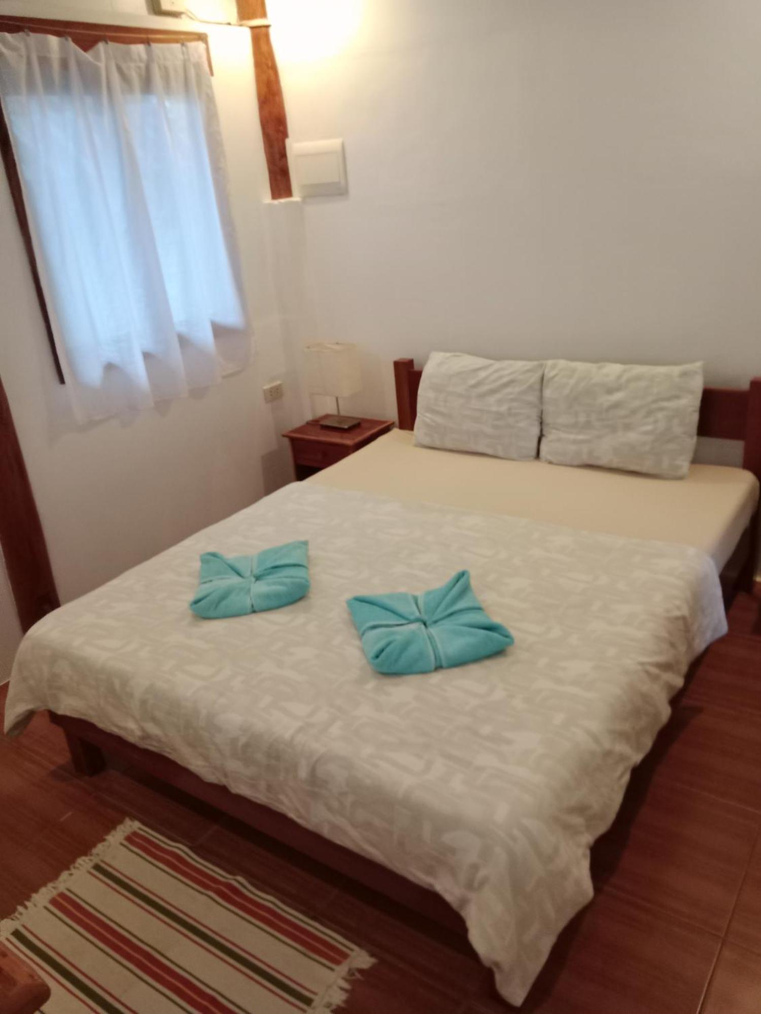 Pahiluna Guesthouse Панглао Экстерьер фото