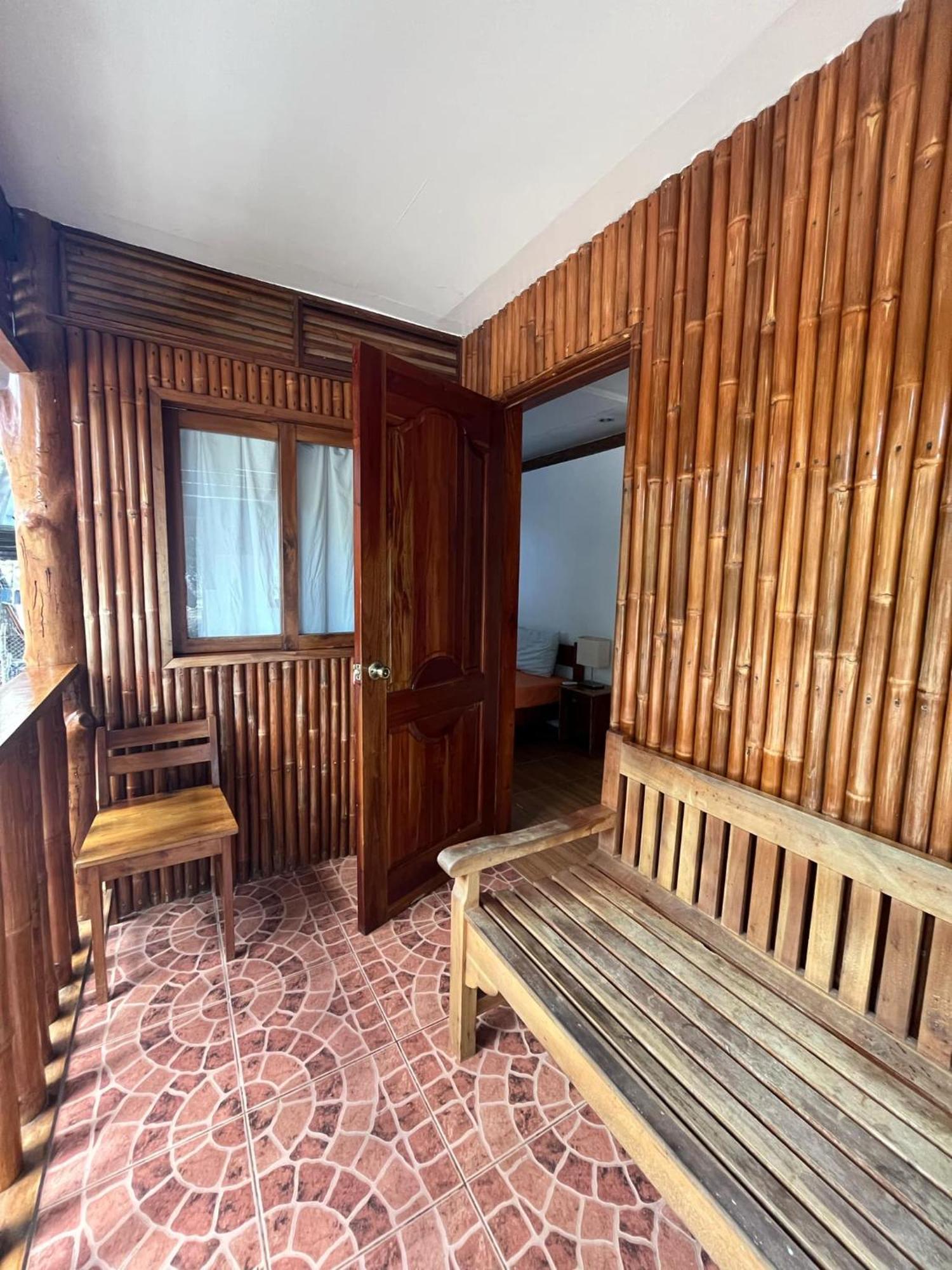 Pahiluna Guesthouse Панглао Экстерьер фото